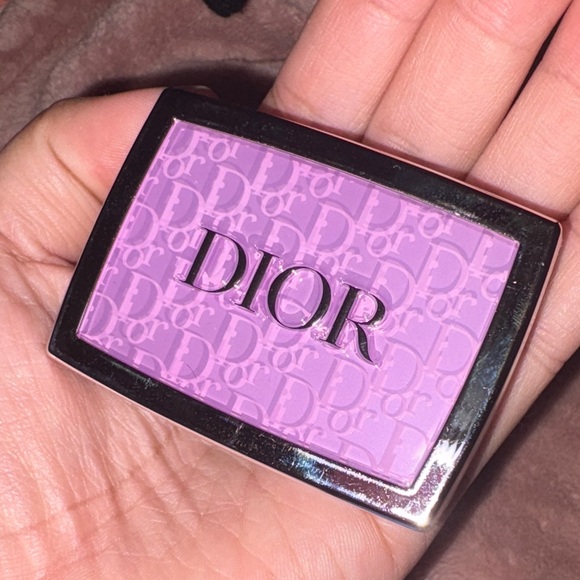 Dior Blush - Picture 1 of 5